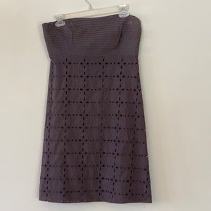 Women’s strapless dress